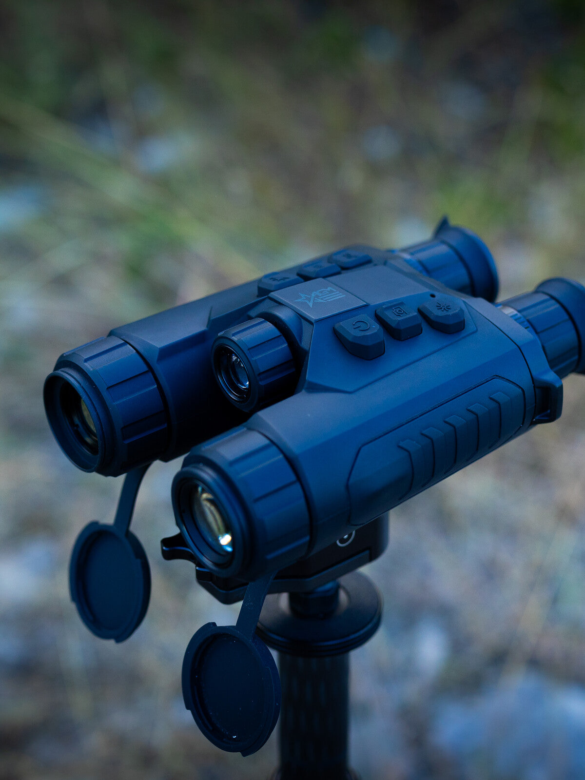 AGM ObservIR LRF 35-384 thermal binocular, in the field