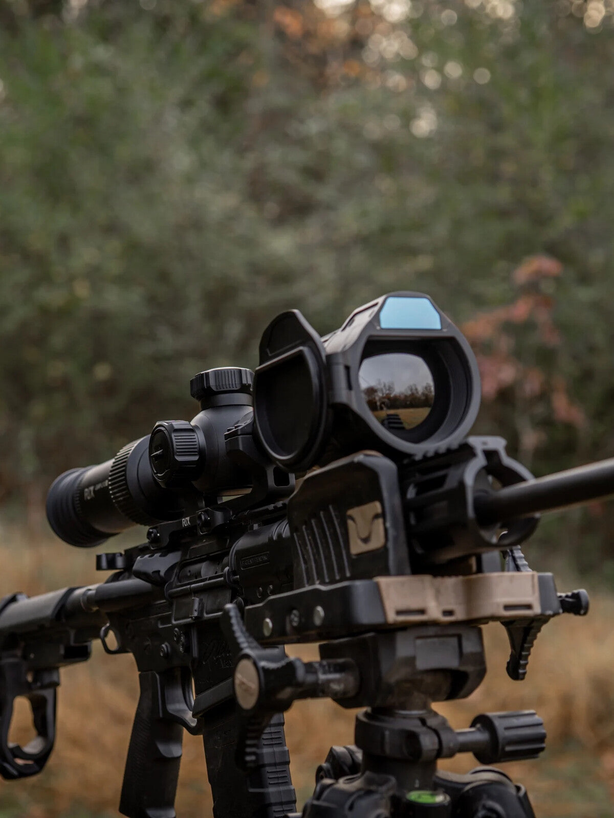 RIX Leap L12R mounted on a rifle in the field